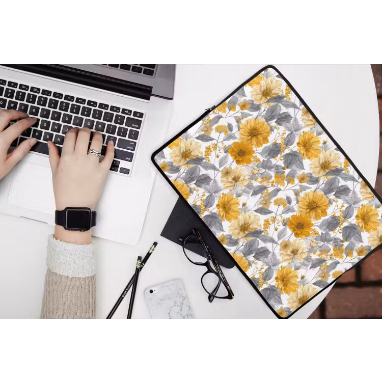Laptophoes - Bloemen - Botanisch - Elegant - Okergeel - Grijs — 3