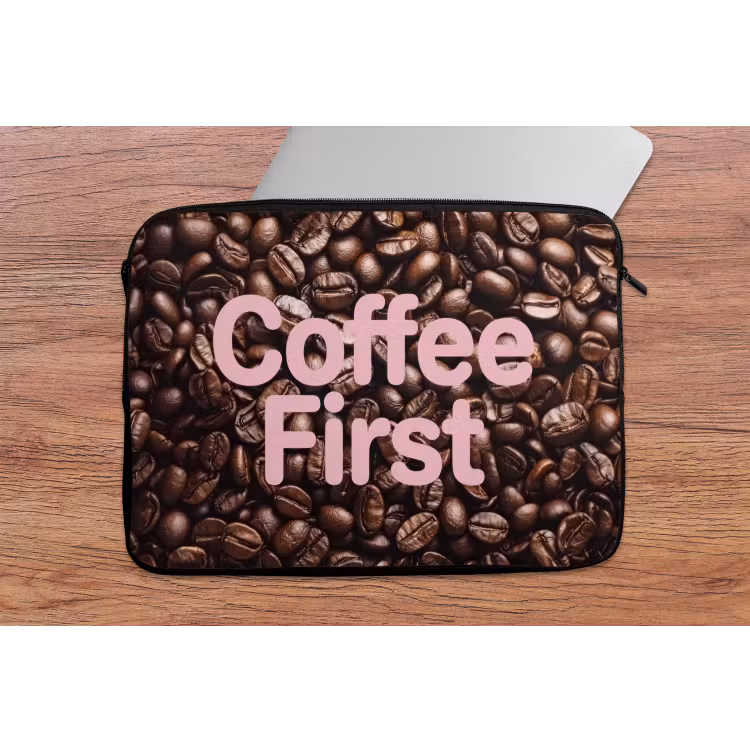 Laptophoes - Coffee First - Koffiebonen - Roze — 2