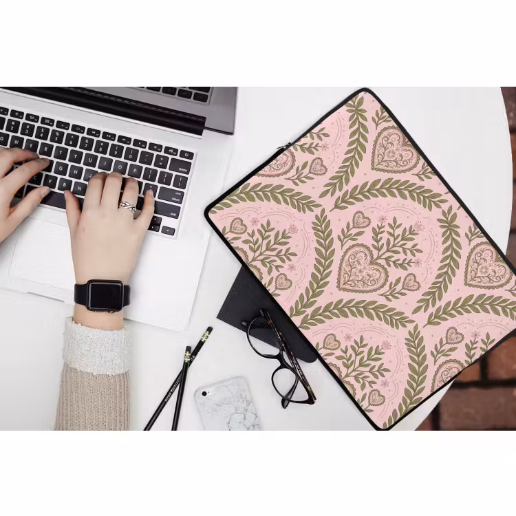 Laptophoes - Patroon - Hart - Bloemen - Folkloristisch - Roze — 3