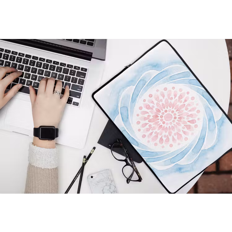 Laptophoes - Abstract - Bloemvorm - Aquarel - Roze - Blauw — 3