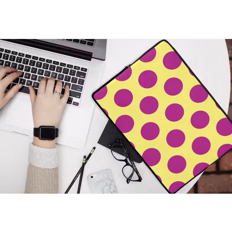Laptophoes - Dots - Klassiek - Geel — 3