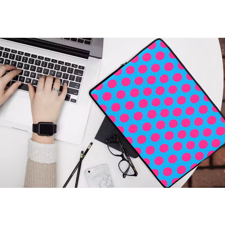 Laptophoes - Stippen - Klassiek - Roze — 3