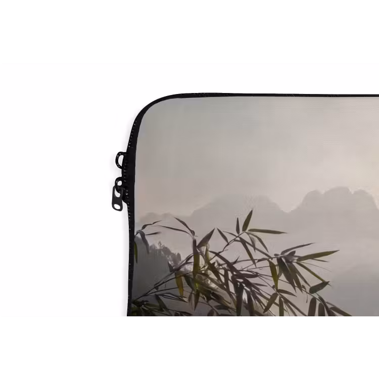 Laptophoes - Bergen - Water - Mist - Natuur - Landschap — 6