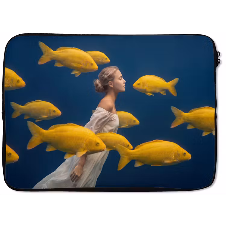 Laptophoes - Vrouw - Vis - Water - Natuur - Geel — 1