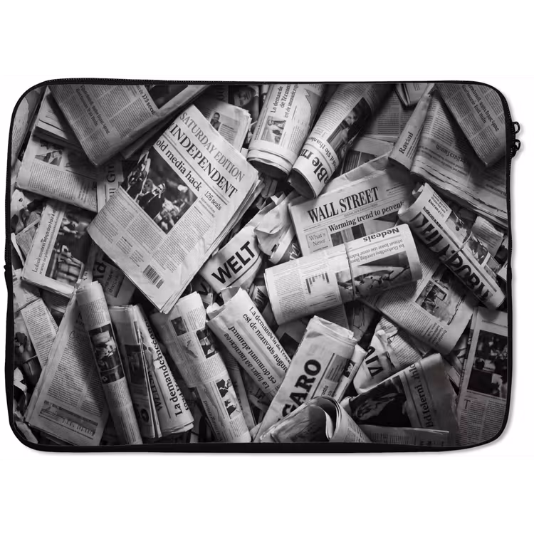 Laptophoes - Krant - Stapel - Nieuws - Zwart-wit — 1