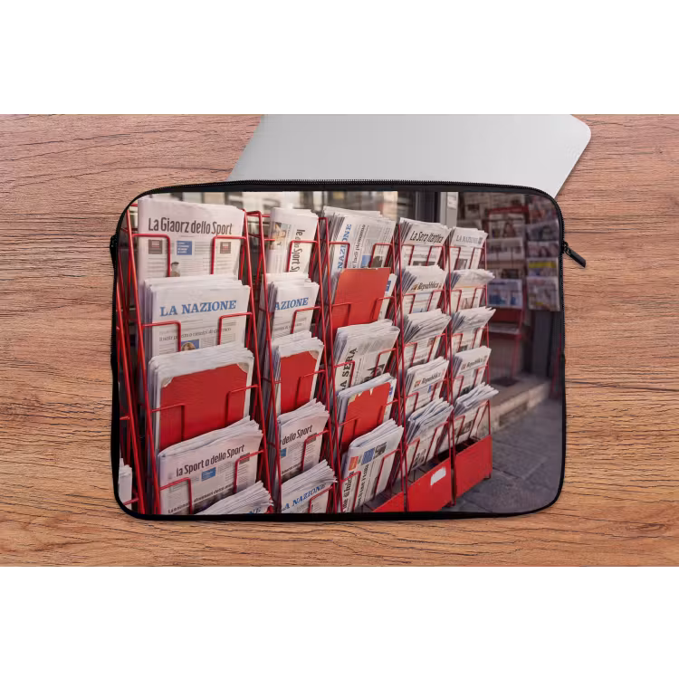 Laptophoes - Kranten - Rek - Stedelijk - Dagelijks leven - Rood — 2