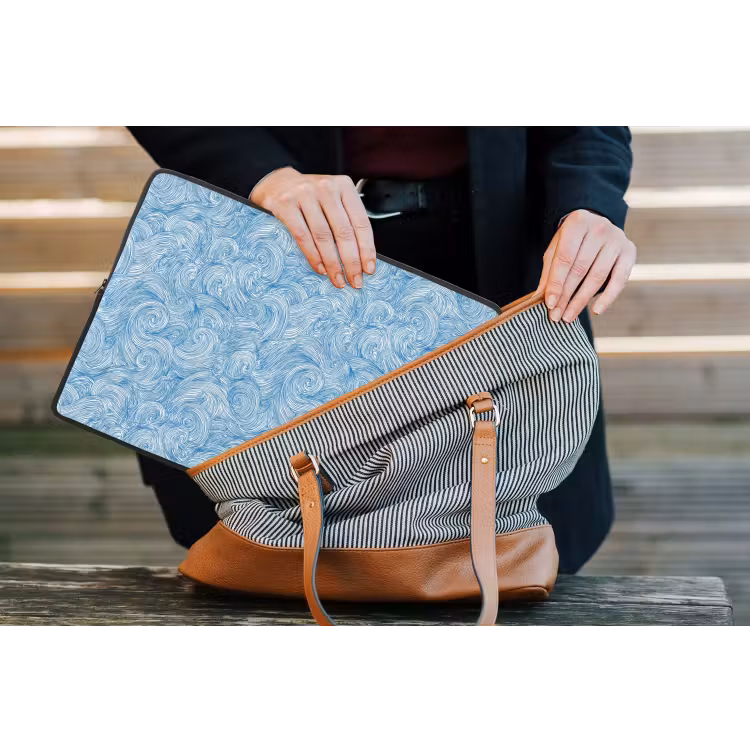 Laptophoes - Blauw - Wit - Spiraal - Golven - Lijnen — 4