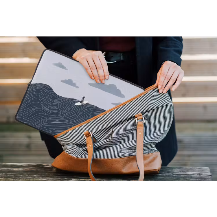 Laptophoes - Persoon - Surfen - Oceaan - Natuur - Modern — 4