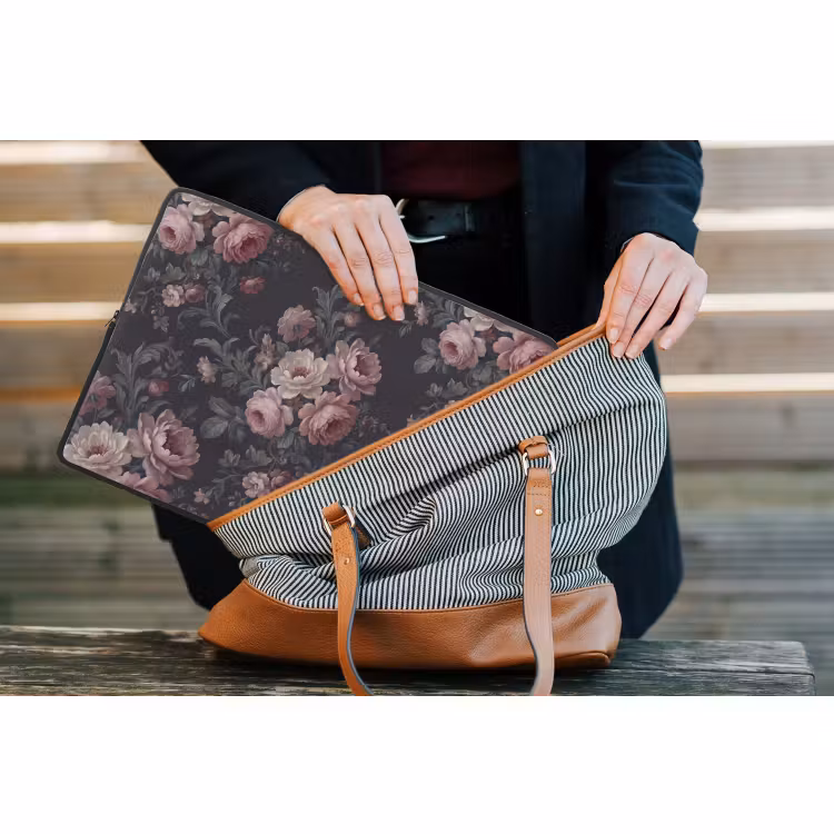 Laptophoes - Bloemen - Patroon - Sierlijk - Roze - Donker — 4