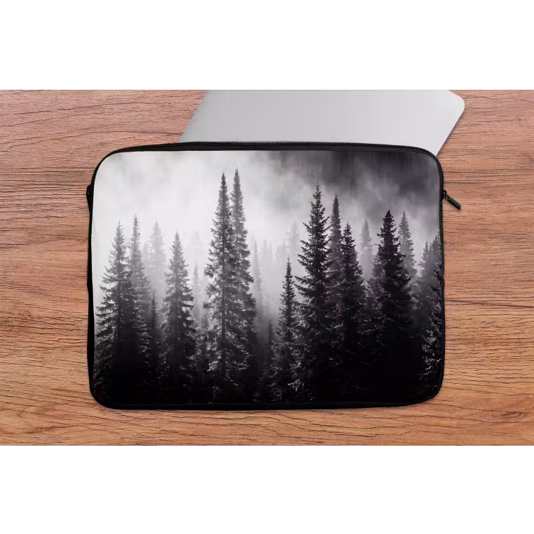 Laptophoes - Bos - Mist - Winter - Monochroom - Natuur — 2