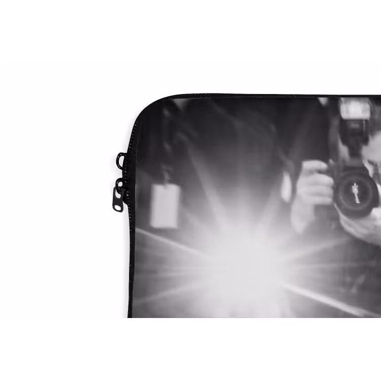 Laptophoes - Mensen - Camera - Flitslicht - Zwart-wit - Media — 6