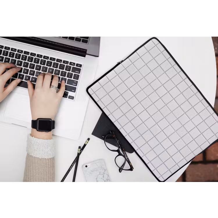 Laptophoes - Patroon - Tegels - Grijs - Wit — 3