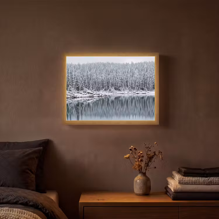 Lightbox - Wandlamp - Bos - Reflectie - Meer - Winter - Serene — 3