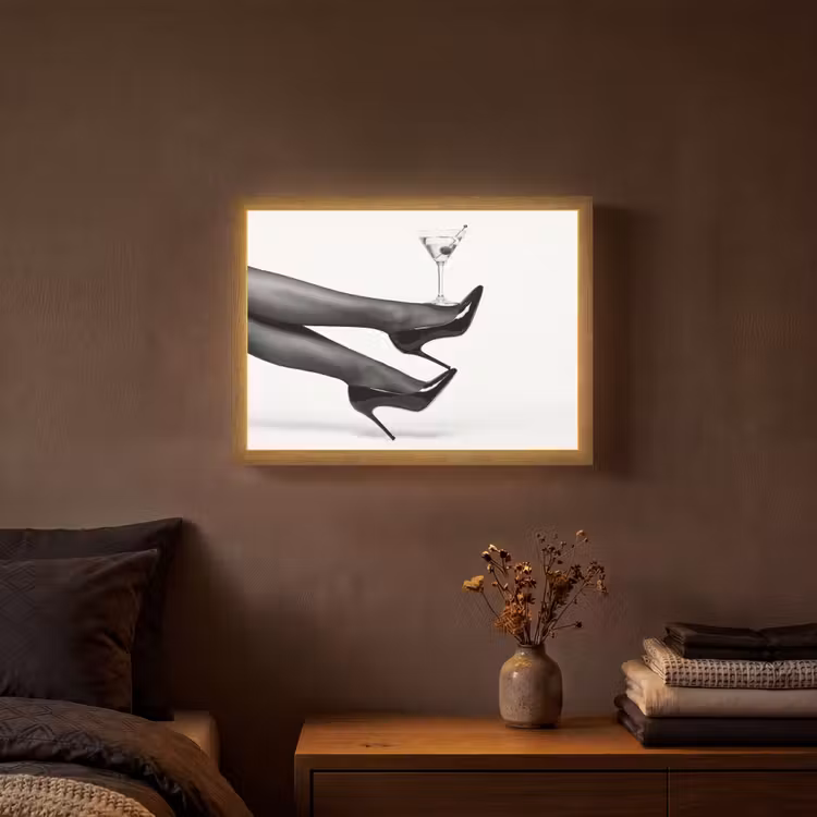 Lightbox - Wandlamp - Benen - Hakken - Glas - Zwart - Wit - Speels — 3
