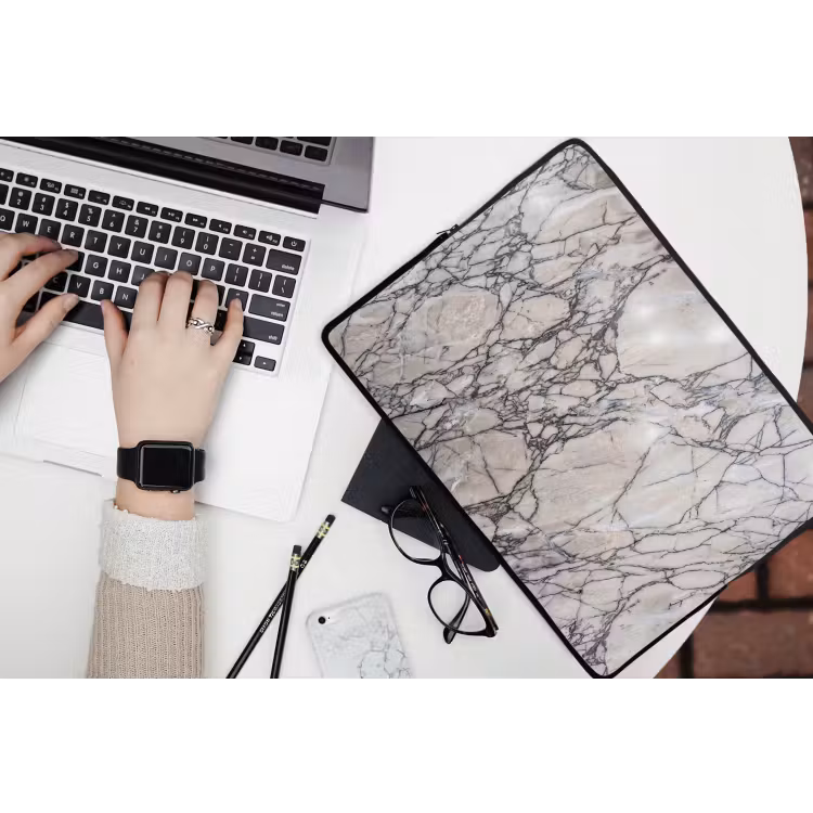 Laptophoes - Marmer - Aderen - Patroon - Wit - Grijs — 3