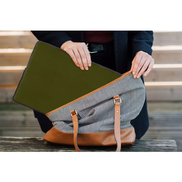 Laptophoes - Dark - Olive - Groen — 4