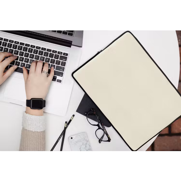 Laptophoes - Drop - Delay - Nude — 3