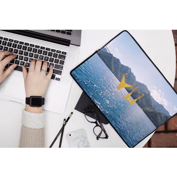 Laptophoes - Badmode - Bikini - Zee - Bergen - Geel — 3