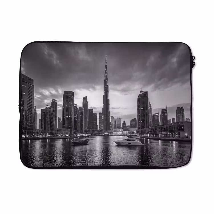Laptophoes - Stad - Skyline - Architectuur - Avond - Zwart-wit — 5