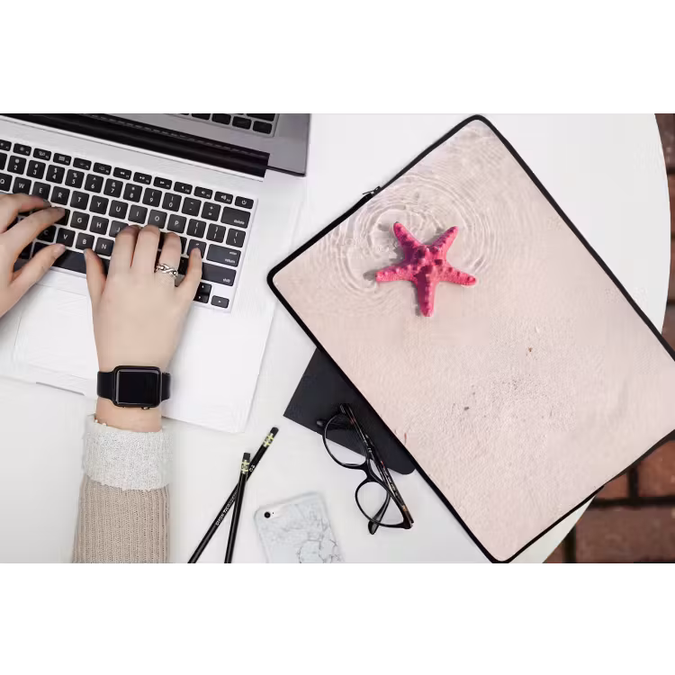 Laptophoes - Zeeleven - Zeester - Strand - Roze - Water — 3