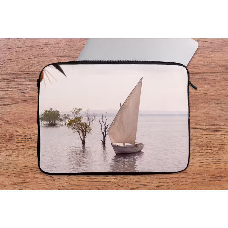 Laptophoes - Boot - Zeil - Water - Tropisch - Natuur — 2