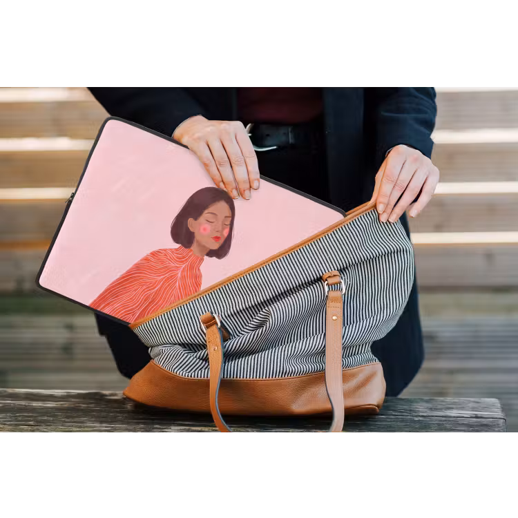 Laptophoes - Vrouw - Portret - Modern - Kunst - Roze — 4