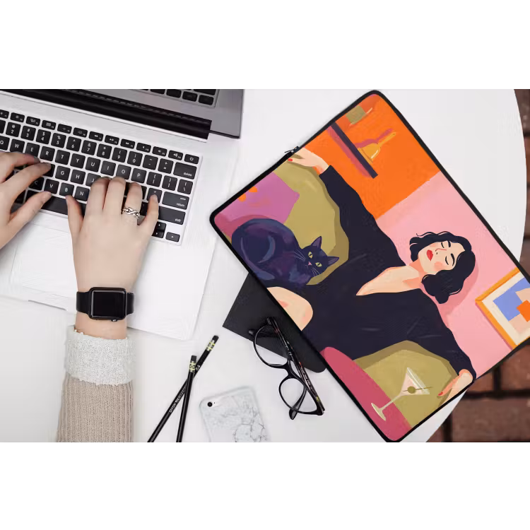 Laptophoes - Vrouw - Kat - Interieur - Modern - Kleurrijk — 3