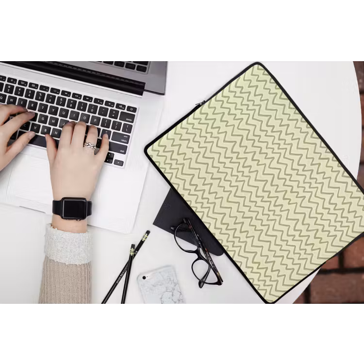 Laptophoes - Saliegroen - Zigzag - Handgetekend - Patroon — 3