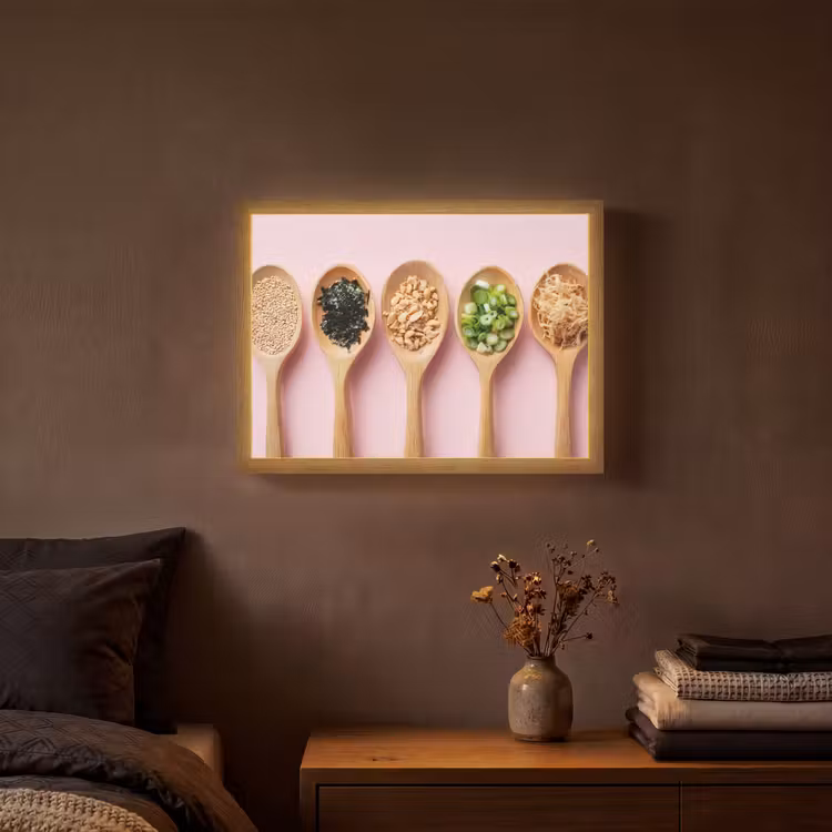 Lightbox - Wandlamp - Ingrediënten - Lepels - Hout - Roze — 3