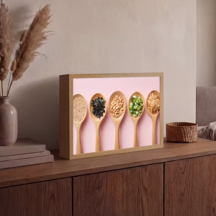 Lightbox - Wandlamp - Ingrediënten - Lepels - Hout - Roze — 4
