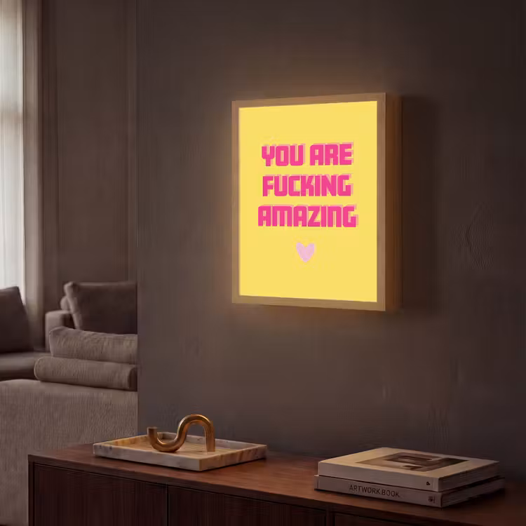 Lightbox - Wandlamp - Geel - Valentijn - Tekst — 2