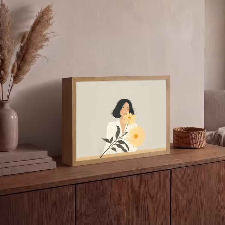 Lightbox - Wandlamp - Vrouw - Bloem - Geel - Minimalistisch — 4
