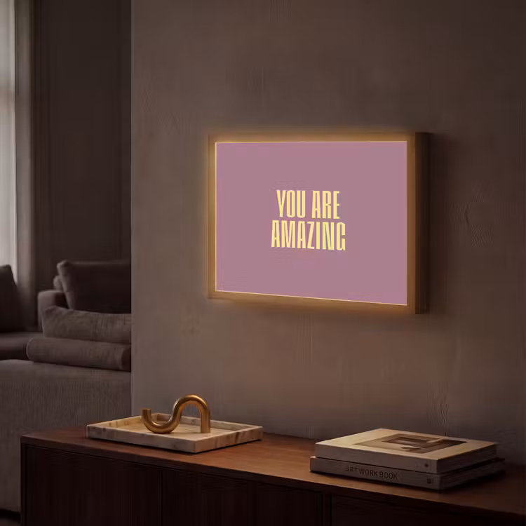 Lightbox - Wandlamp - Tekst - Paars - Amazing — 2