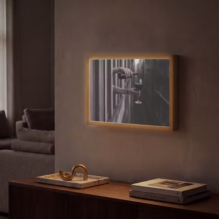 Lightbox - Wandlamp - Wijnfles - Glas - Handen - Raam — 2