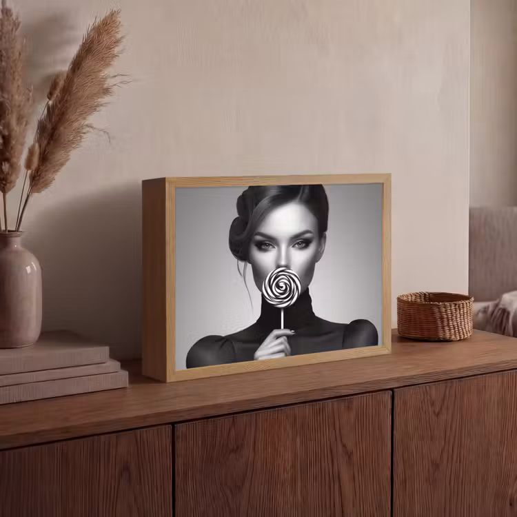 Lightbox - Wandlamp - Vrouw - Lolly - Zwart — 4